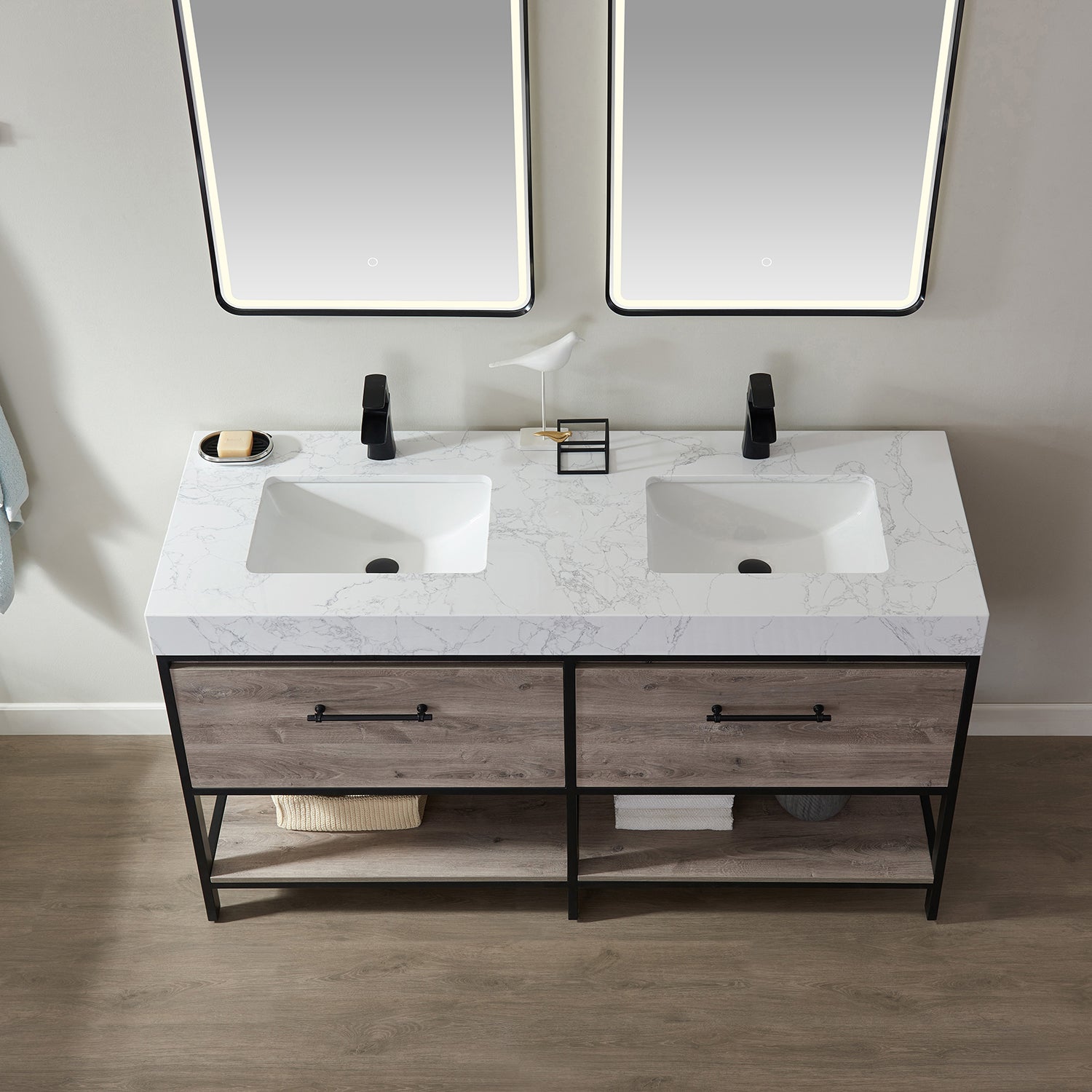 Vinnova Palma 60" Bathroom Vanity Set in Mexican Oak w/ White Composite Grain Stone Countertop | 701260-MXO-GW