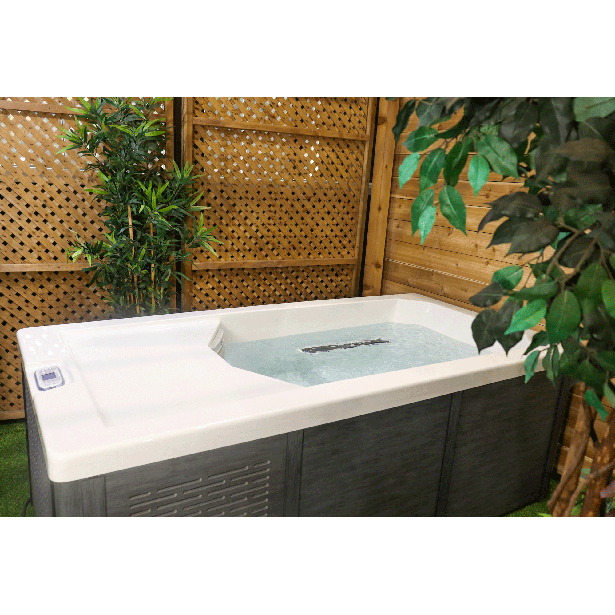 Canadian Spa Company Chill1000 Cold Plunge KH-10191