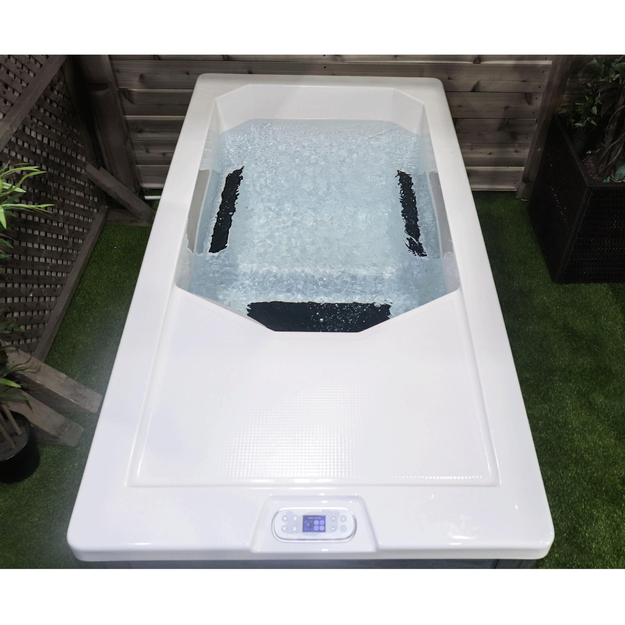 Canadian Spa Company Chill1000 Cold Plunge KH-10191