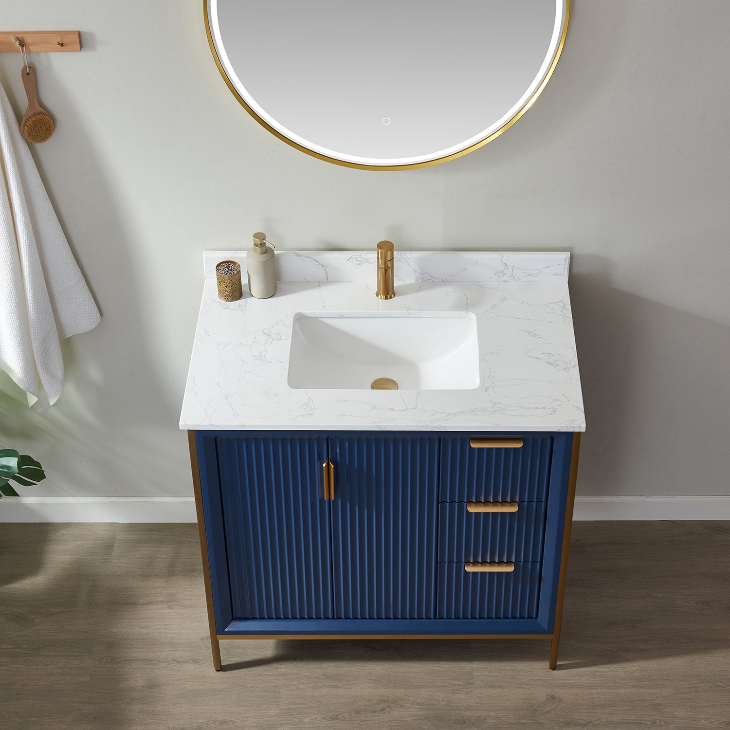 Vinnova Granada 36" Bathroom Vanity Set in Blue w/ White Composite Grain Stone Countertop | 736036-RB-GW