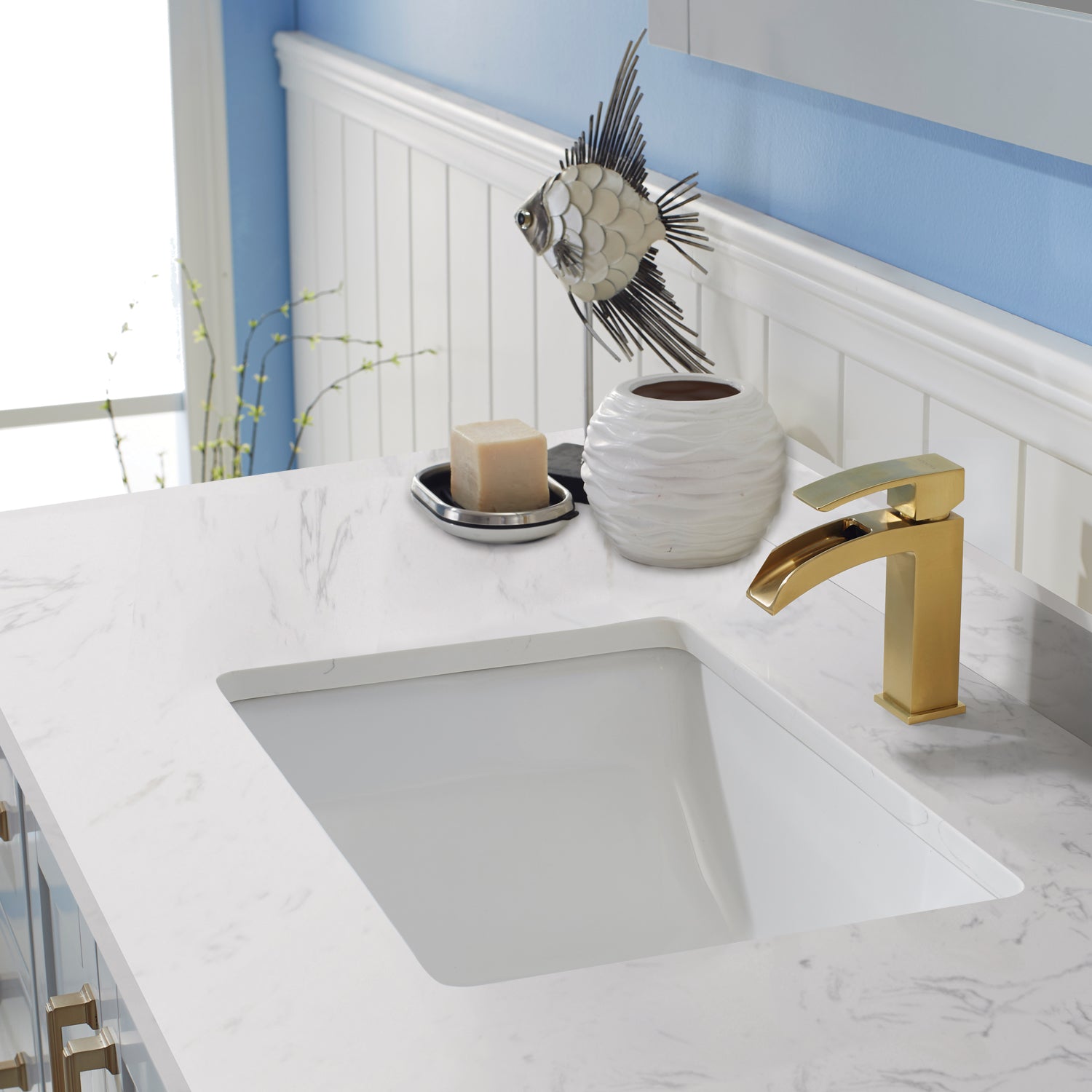 Vinnova Shannon 48" Bathroom Vanity Set in Grey & Composite Carrara White Stone Countertop | 785048-PG-WS