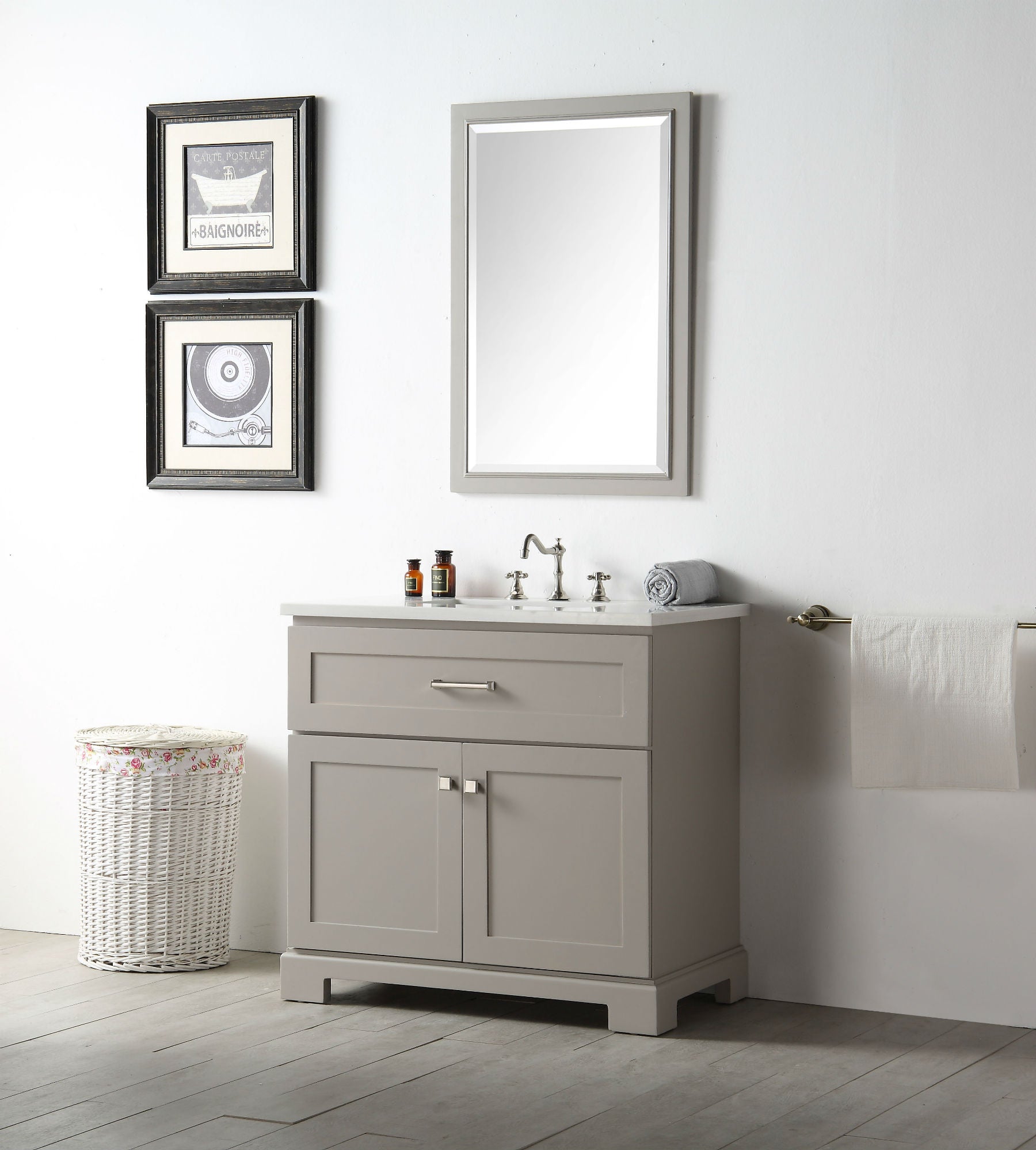 Legion Furniture 36" Bathroom Vanity & Sink WH7636 (36" x 22" x 35")