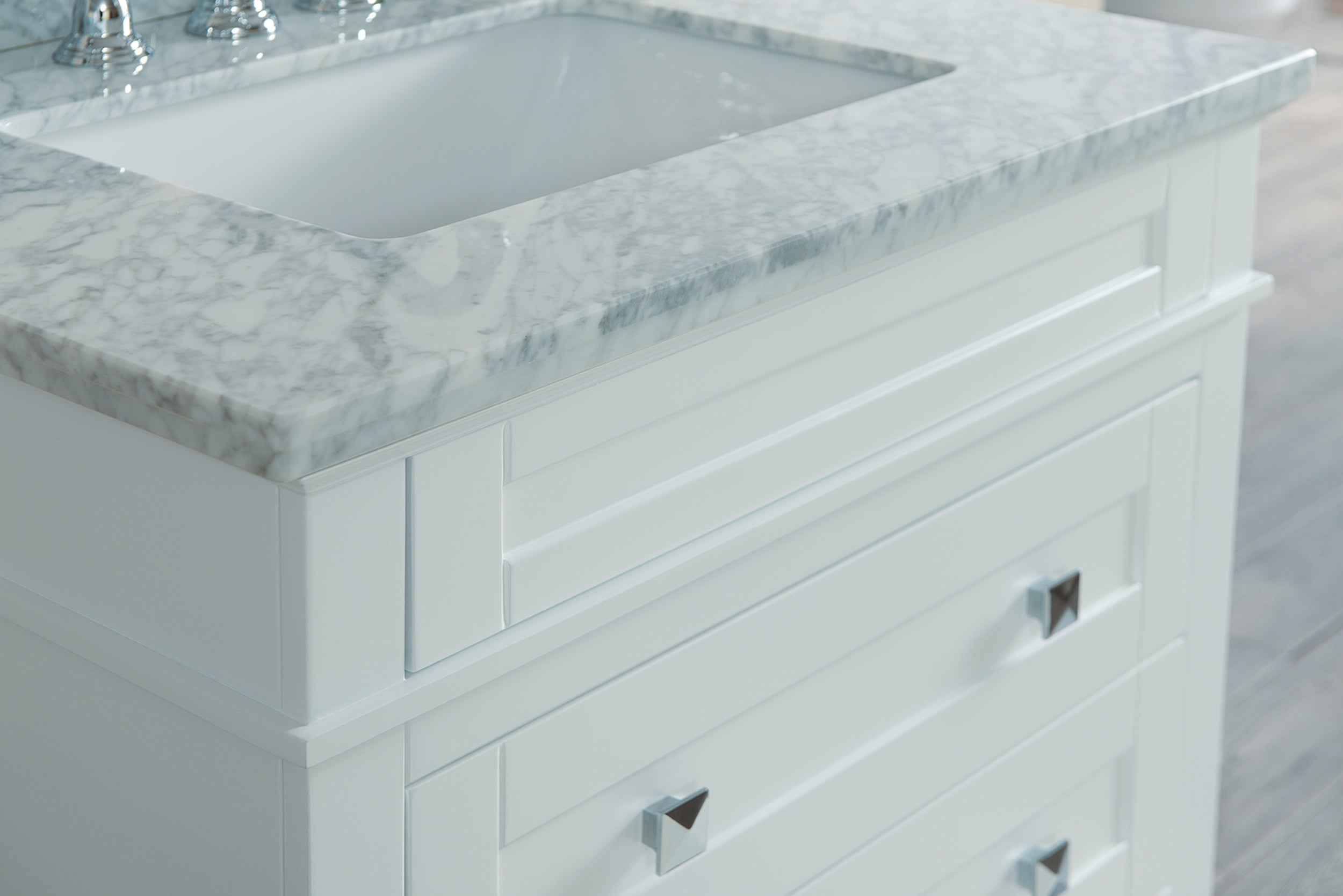 Legion Furniture 36" White/Blue Bathroom Vanity & Sink WS3136 (36" x 22" x 34")